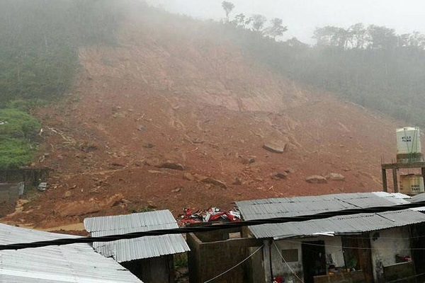 Sierra Leone'de 600 kişi kayıp