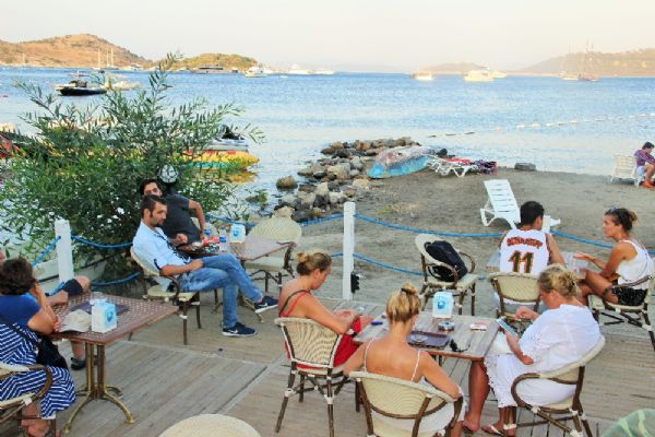 10 günlük tatil turizmciyi sevindirdi