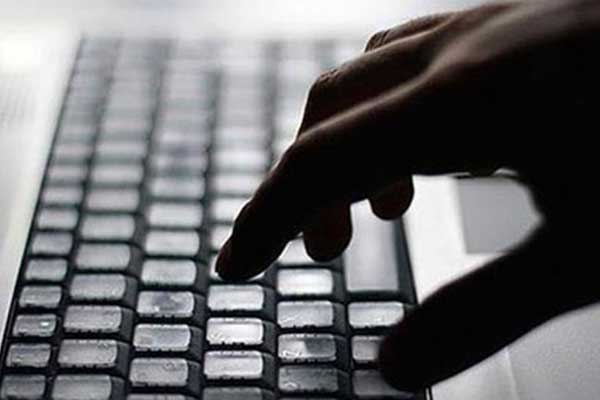 İstanbul'da 'sosyal medya' operasyonu