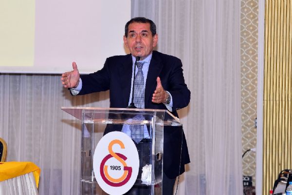 Dursun Özbek: 'Bu ortamı gerenleri kınıyorum'