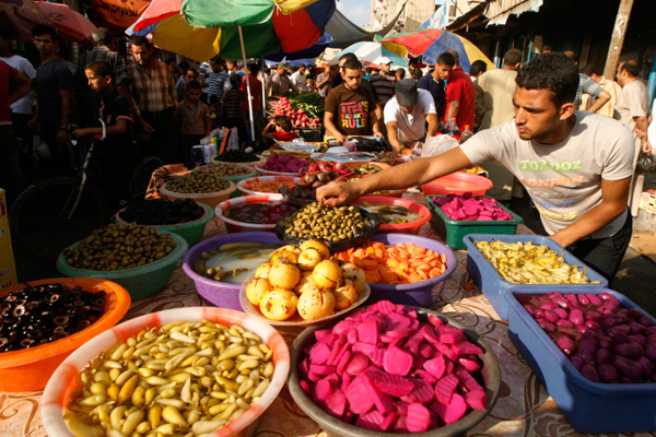 Gazze'de ekonomi dibe sürükleniyor