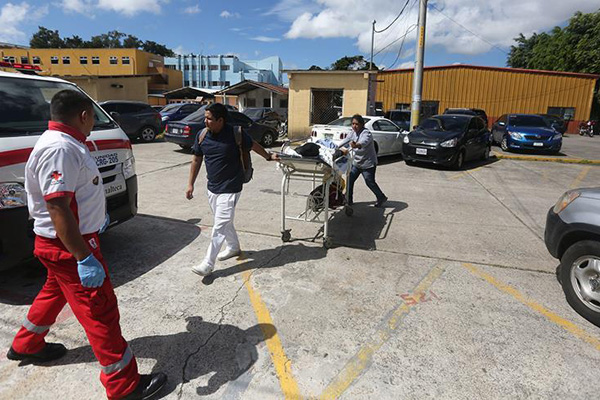 Guatemala'da hastaneye saldırı