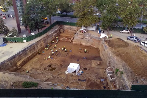 İstanbul'da metro kazısından tarihi eserler bulundu