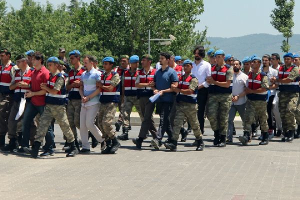 Suikast timinin ana savunması devam ediyor