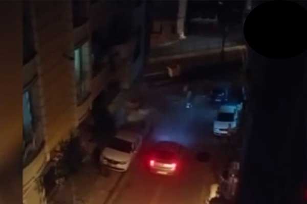 Zeytinburnu'nda savaş gibi kavga!