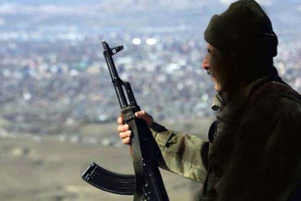 Şemdinli'de 1 korucu şehit oldu