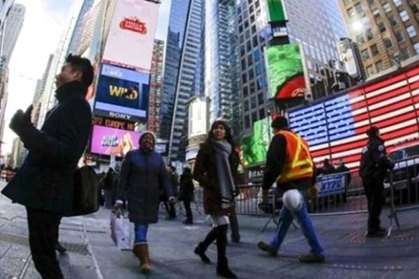 ABD'de tüketici güveni beklentinin üstünde