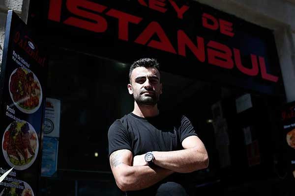 Barcelona'da Türk işletmeciye teşekkür