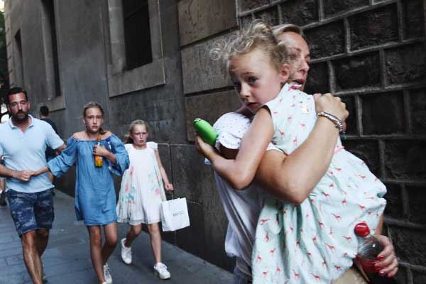 Barcelona'da 'çekirdek hücre' aranıyor