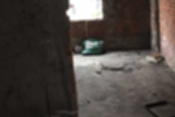 Uyuşturucu bağımlılarının mekânları 'metruk binalar' örülüyor