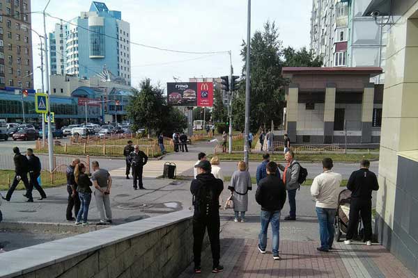 Rusya'da bıçaklı saldırı: Çok sayıda yaralı var!