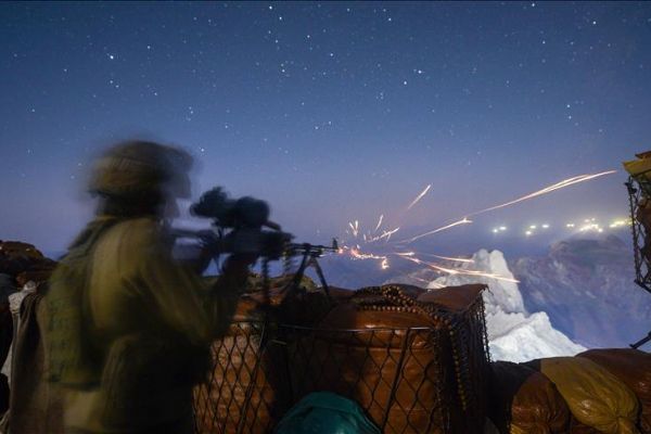 Mehmetçik Hakkari'de ikiyaka Dağları'nda destan yazıyor