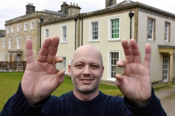 Trilyonluk evi 9 liraya satın aldı! Bakın nasıl...