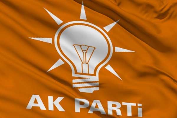 AK Parti Derik ilçe teşkilatı feshedildi