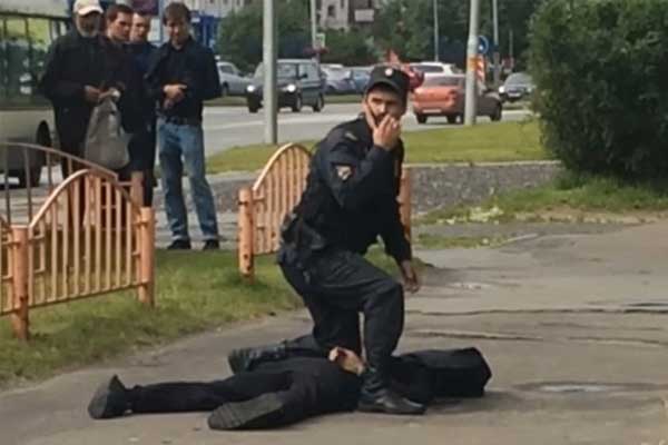 Rusya'nın Surgut kentinde bıçaklı saldırı