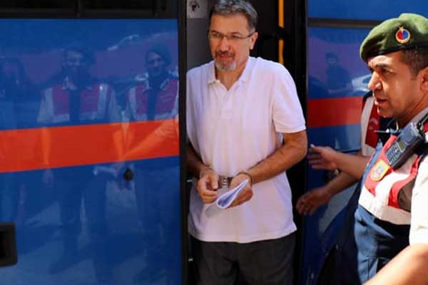 Adil Öksüz'ün kardeşine 6 yıl 3 ay hapis cezası