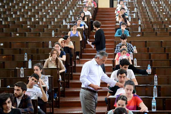 YÖK Başkanı: Saat 17.00'den sonra soracağız...