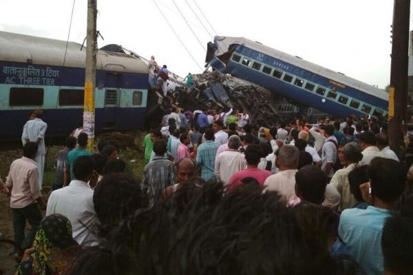 Hindistan'da tren kazası