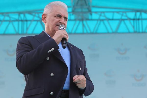 Binali Yıldırım: 'Birer birer bu alçak örgütlerin yaptıklarının hesabını soruyoruz'