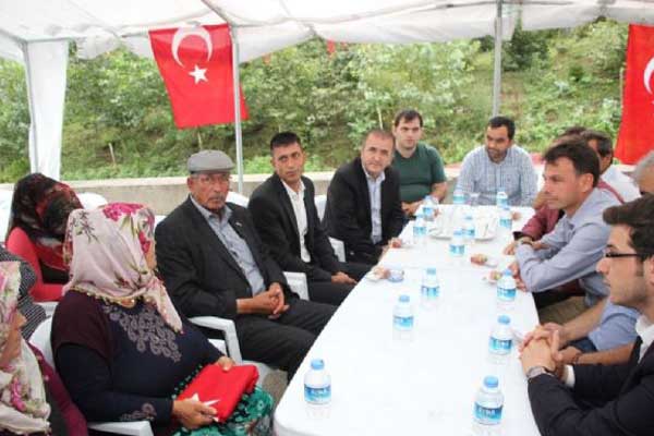 Ömer Halisdemir'in babasından Eren'in ailesine taziye