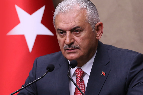 Başbakan'dan memurlarla ilgili önemli açıklama