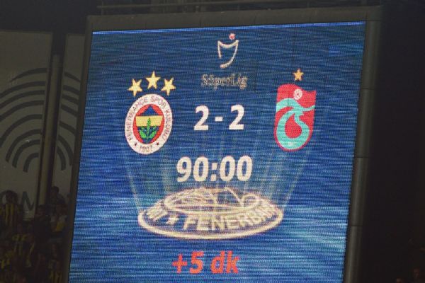 Kadıköy'de gol düellosunda kazanan yok