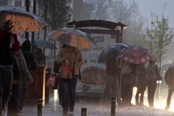 Meteoroloji İstanbul'u uyardı: Yarına dikkat!