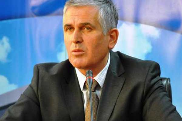 Kosova'nın ilk başbakanı İstanbul'da hayatını kaybetti