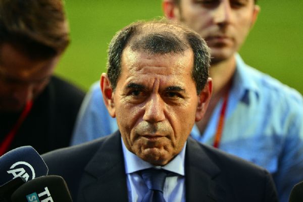 Dursun Özbek'ten transfer açıklaması