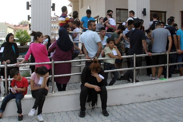 103 kaçak göçmen Fethiye'de yakalandı