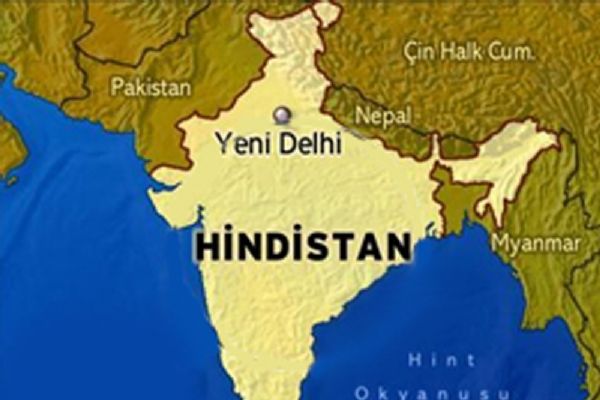 Hindistan '3 talakla boşanma' uygulamasını kaldırdı