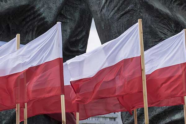 Polonya'da üniversite öğrencilerine askeri eğitim