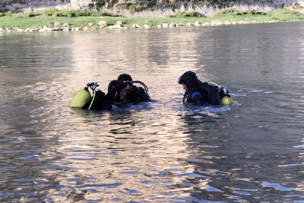 Dicle Nehri'ne düşen 10 yaşındaki çocuk kayboldu