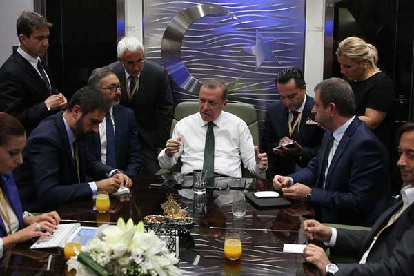 Erdoğan: Afrin'de gözümüzü karartırız