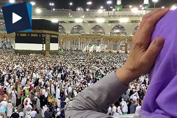 Hacı adayları Cennet Bahçesi'nde namaz kılmak için birbiriyle yarıştı