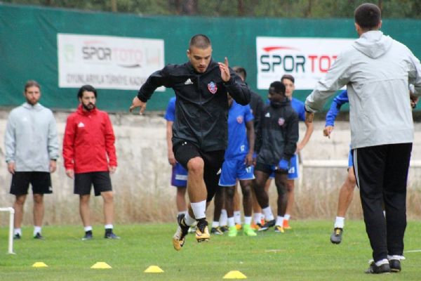 Karabükspor'da Alanyaspor mesaisi sürüyor