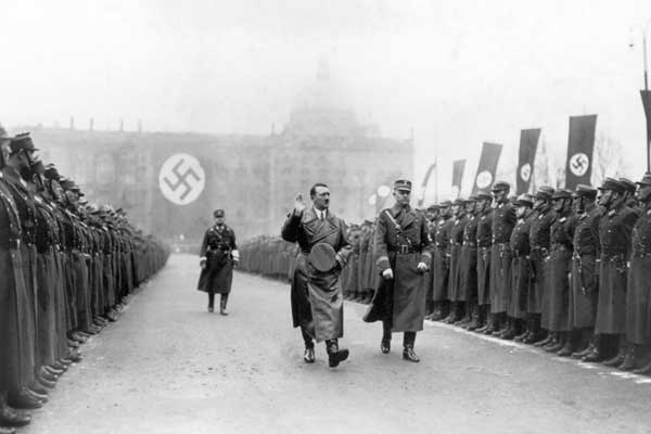 Polonya Almanya'dan tazminat istedi