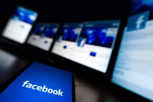 Almanya'da 10 bin Facebook hesabı kapatıldı