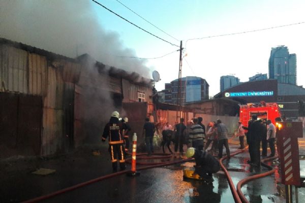 Kurbanlık hayvan barınağında yangın