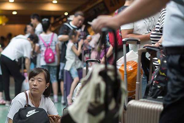 Çin'de Hato Tayfunu