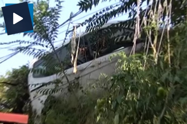 Faciadan dönüldü! Geri geri kaydı!