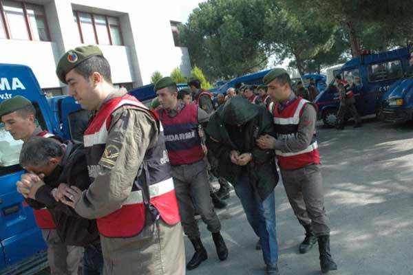 Jandarma’dan 'Sigsauer' operasyonu