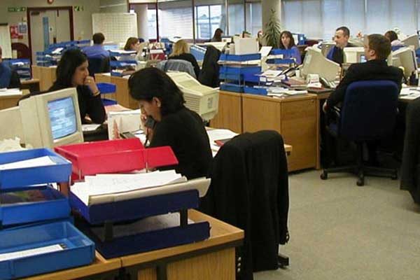 Yeni KHK ile onbinlerce kadro açıldı