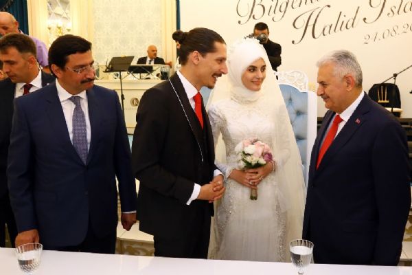 Başbakan Binali Yıldırım nikah törenine katıldı