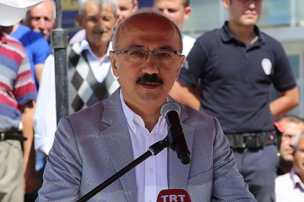 Lütfi Elvan: 'Dayanışmamızı asla eksik etmemeliyiz'