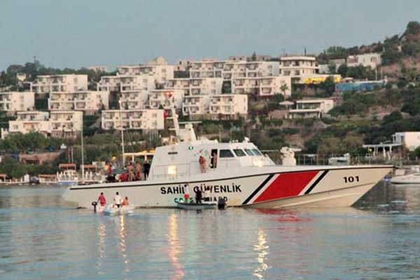 Bodrum’da sürat teknesi yandı