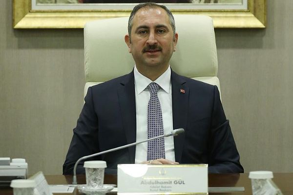 Bakan Abdulhamit Gül: 'FETÖ ile mücadelede bir gevşeklik söz konusu değil'