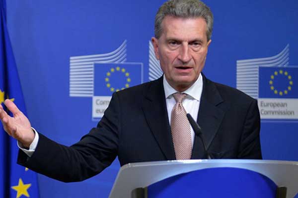 'Üye ülkeler Türkiye'ye sığınmacılar için ödeme yapmalı'