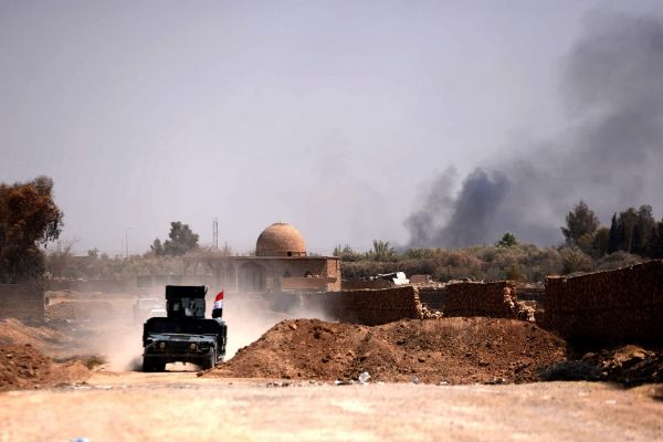 Irak ordusu: Telafer'in merkezi elimizde