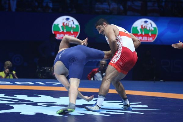 Güreşte eskiye dönüş başladı